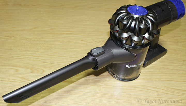 dyson-cleaner